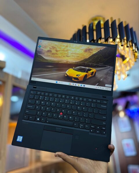 Lenovo X1 Carbon