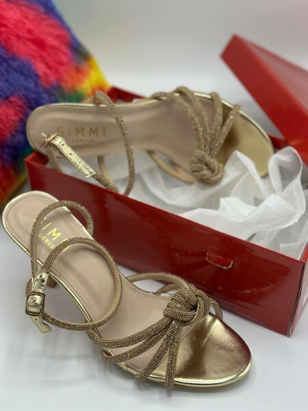Ladies heel