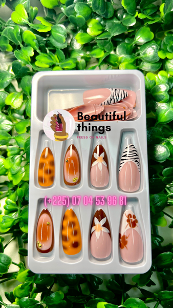 Faux Ongles / Press On Nails