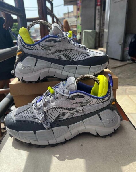 REEBOK CLASSIC