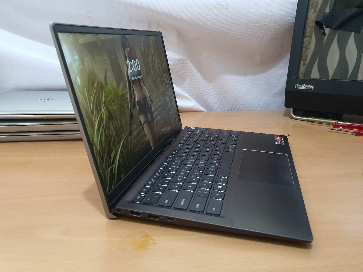 Dell Vostro 5415