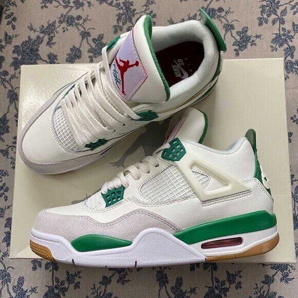 Jordan 4SB