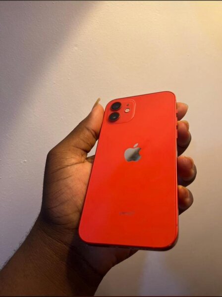iPhone 12 128 gig