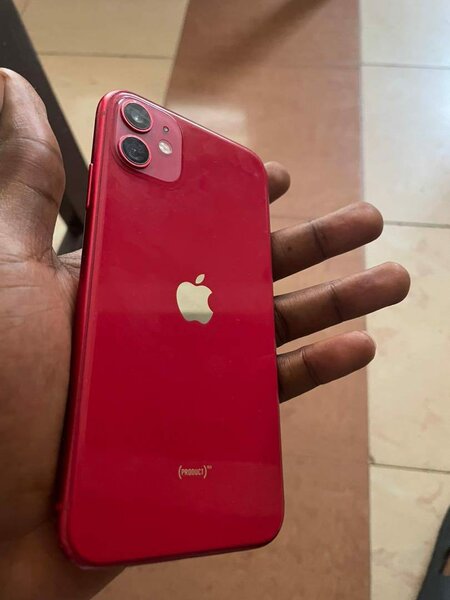 iPhone 11