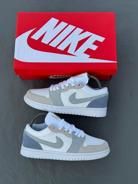 Nike Air Jordan 1