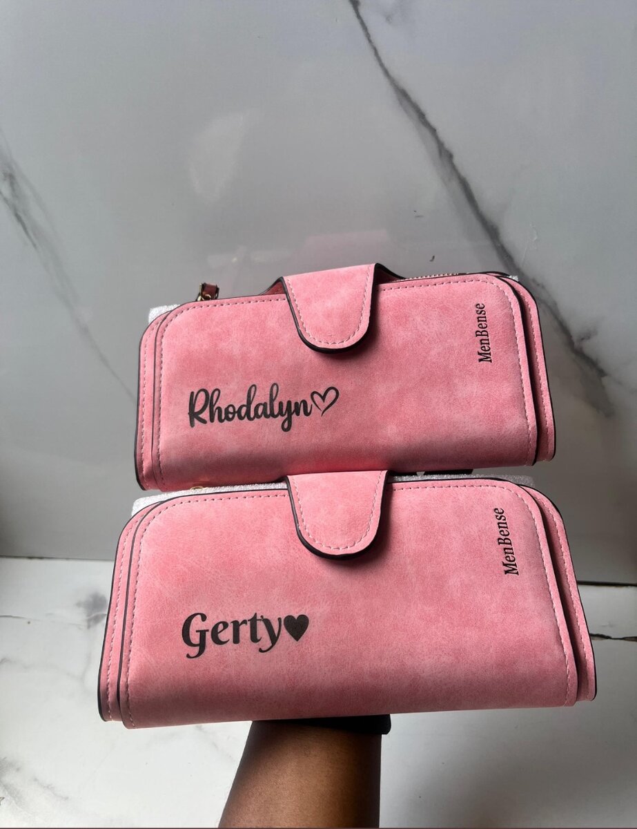 Customized purse