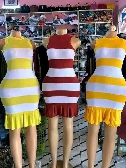 Robe à rayures sans manches
