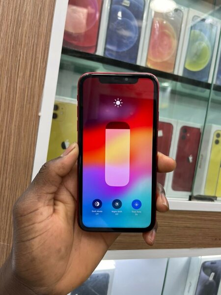 iPhone 11