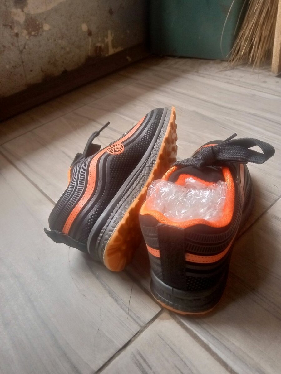 Kids Sneakers