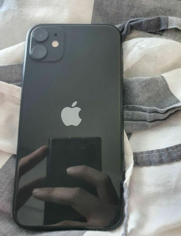iPhone 11
