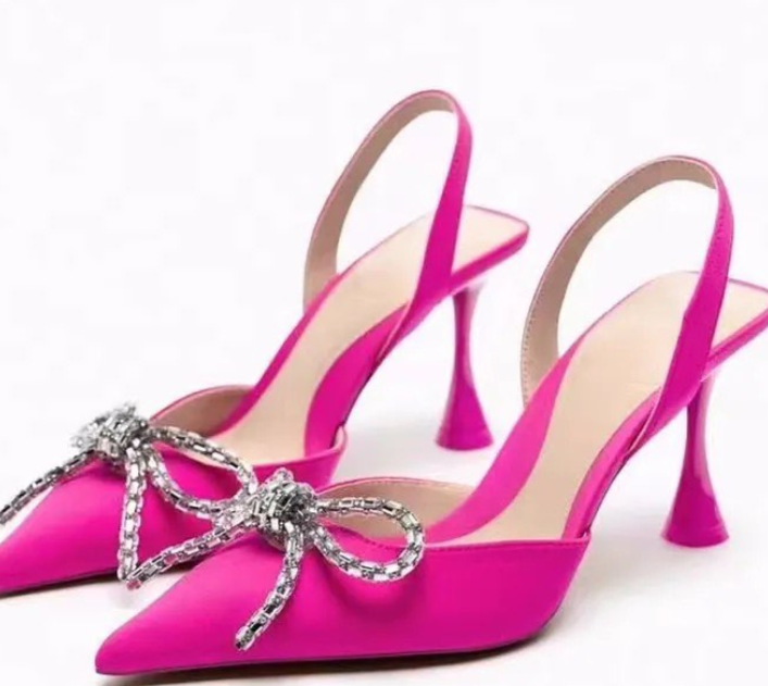 Women's shoes