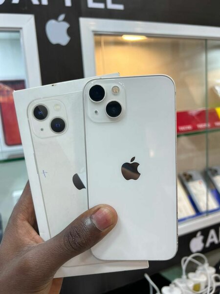 iPhone 13