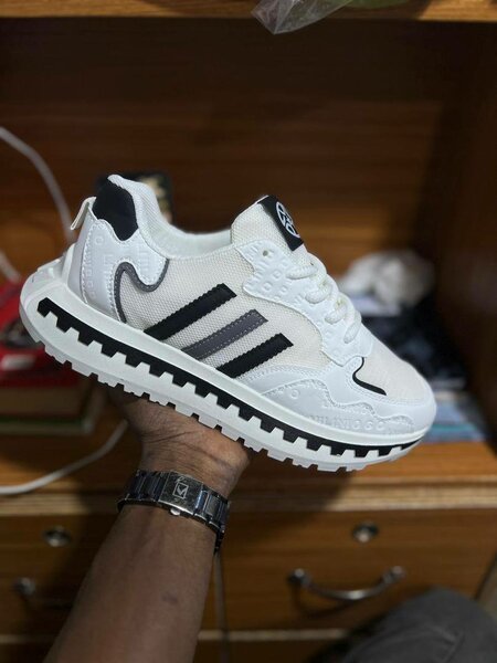 Chaussures de sport tendance
