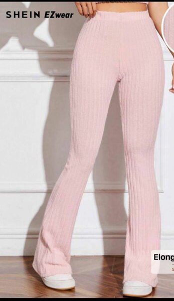 Pantalon évasé côtelé rose