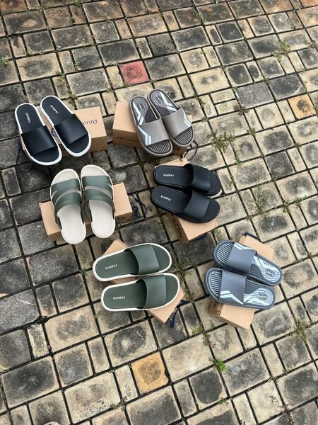 Sandales