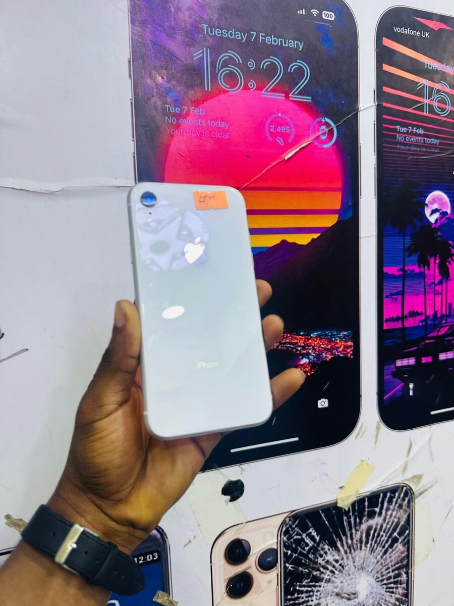 iPhone XR