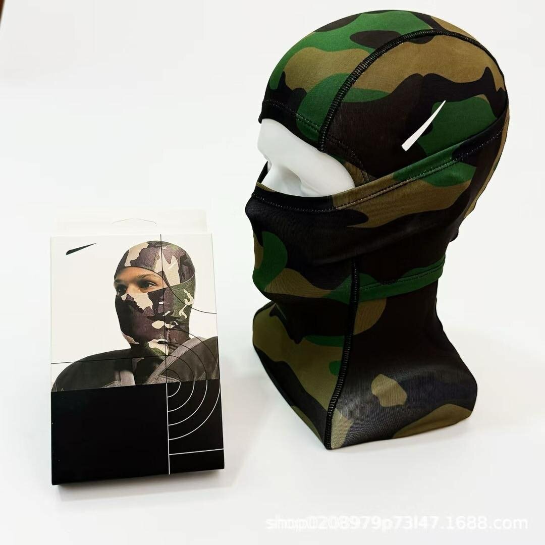 Nike Pro Therma-FIT Cagoule