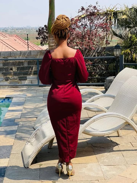 Long sleeves red dress