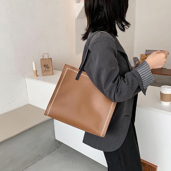 Hand bag