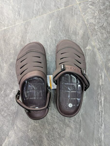 Crocs