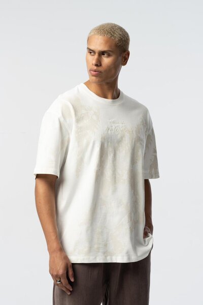 T shirt white