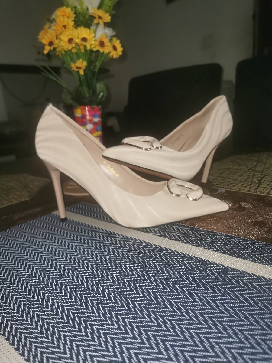 Aaron fairy heels