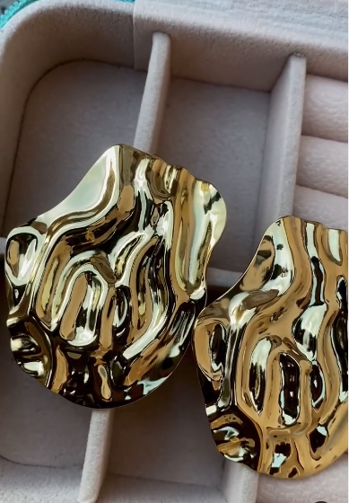 SELAH Earring