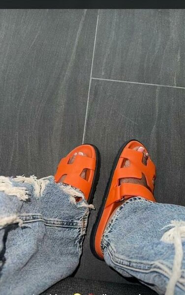 Ladies slippers