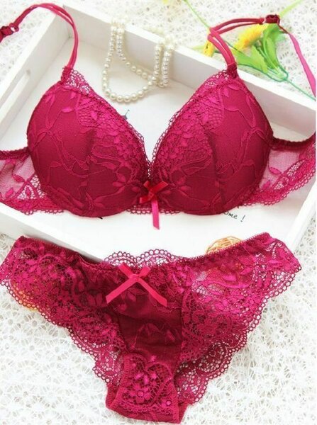 UNDER WEAR