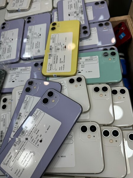 IPHONE 11 SIMPLE 64&128 G