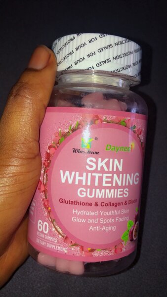 Skin gummies