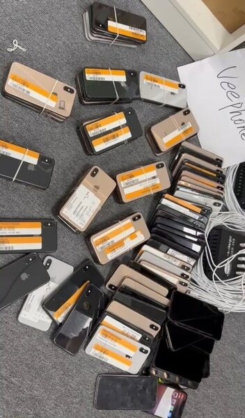 IPHONE X 128 GB