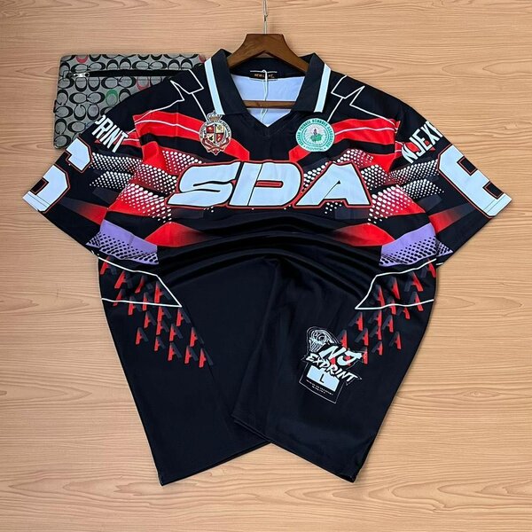 QUALITY TOPS