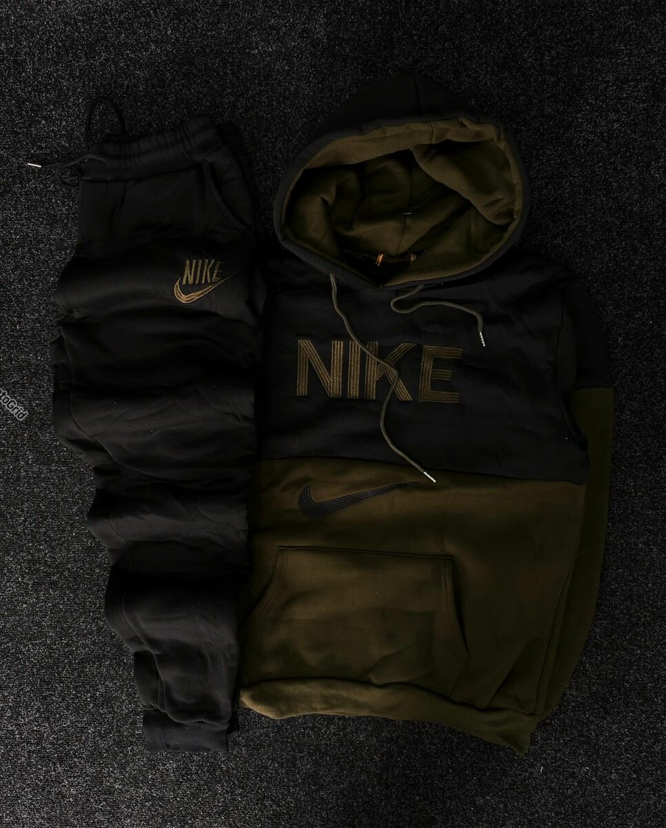 Ensemble de survêtement Nike