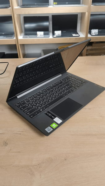Lenovo