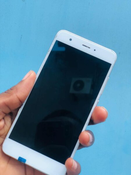 Huawei nova