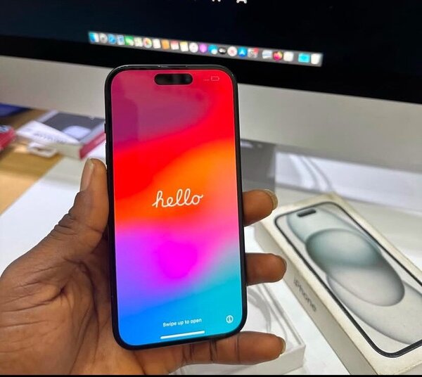 iPhone 15 128gb