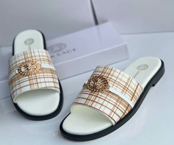 Sandales de marque