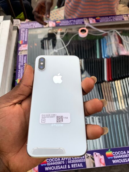 iPhone X