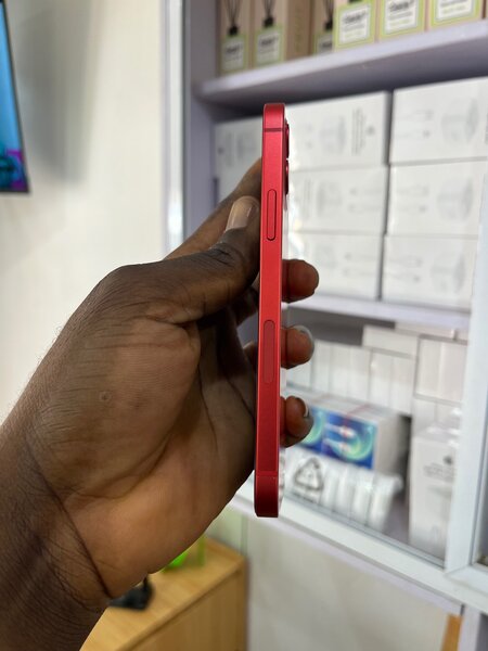 iPhone 12