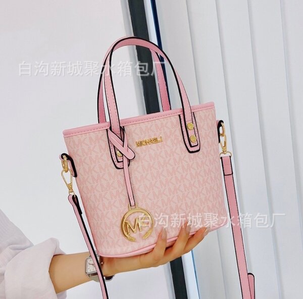 MK BAG.