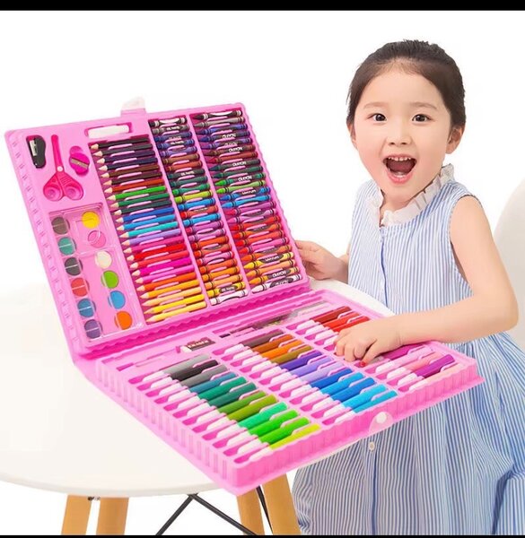 Kid's colour set