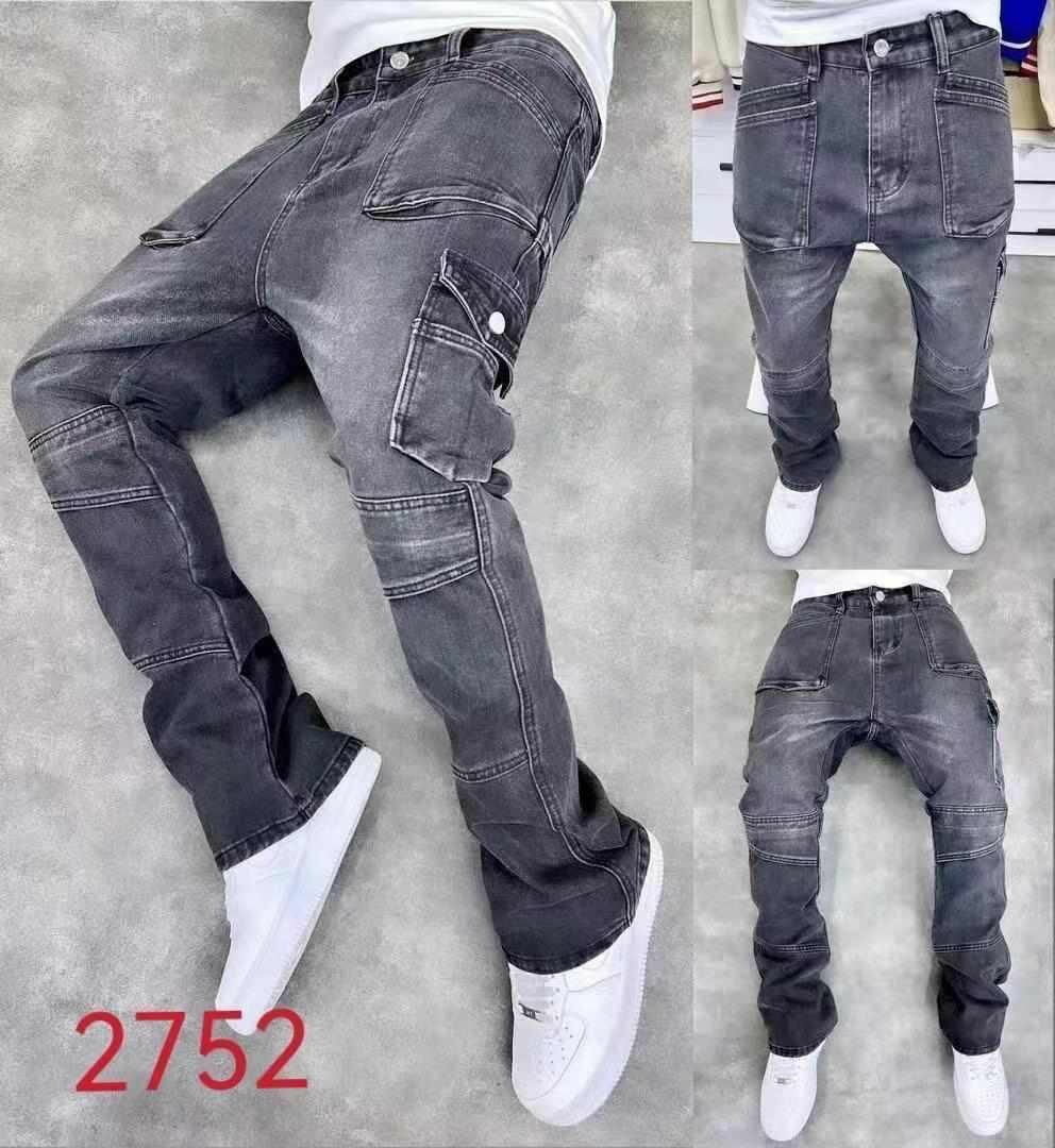 Baggy jeans