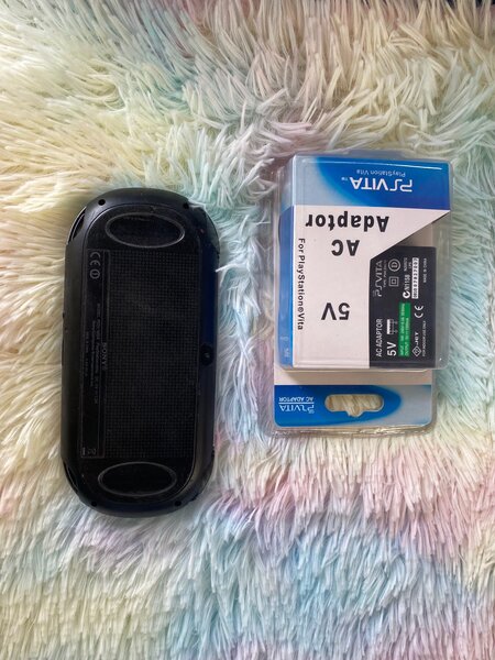 PS VITA FAT