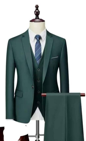 Costume élégant vert pour homme