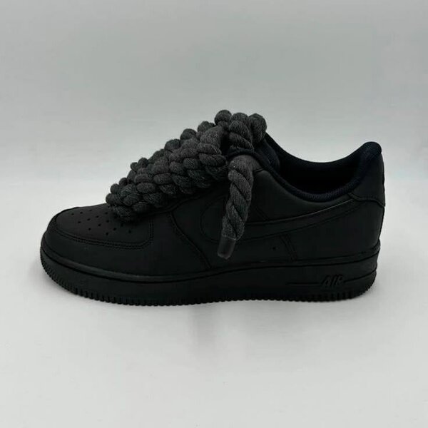 Baskets noires classiques unisexes