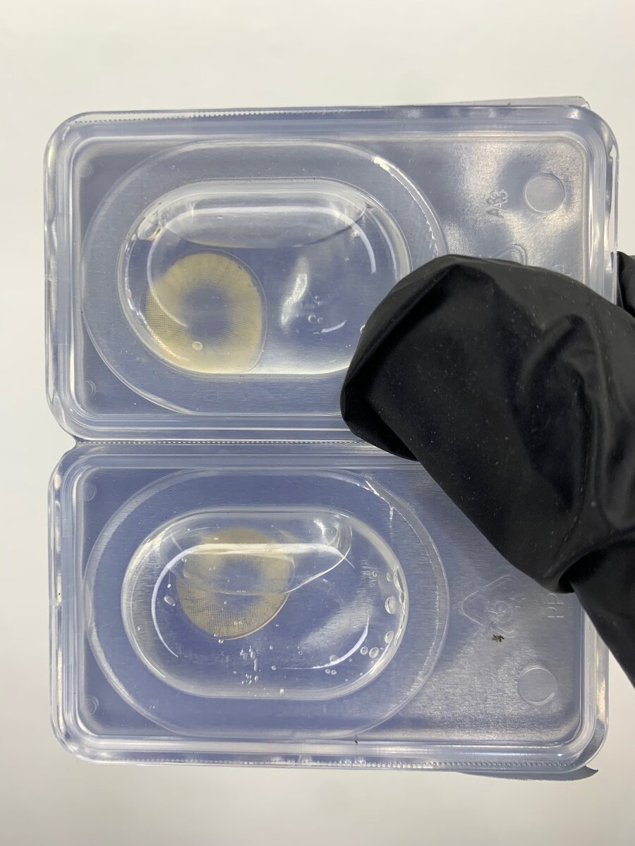 Contact lenses