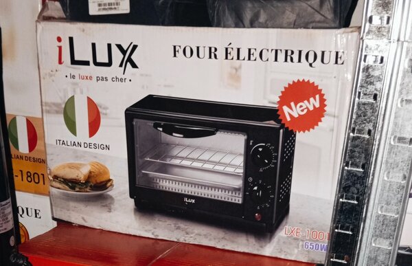 Four électrique iLux 650W