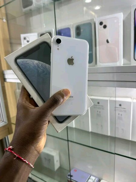 iPhone élégant neuf