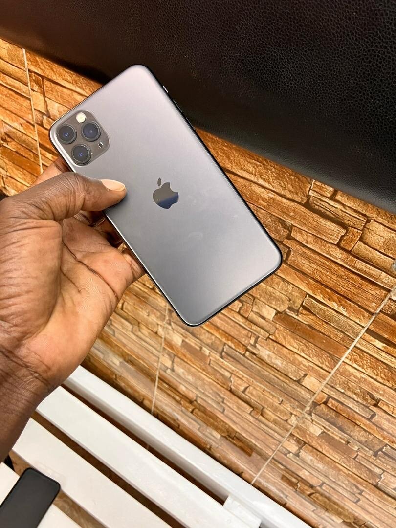 iPhone 11 Pro max